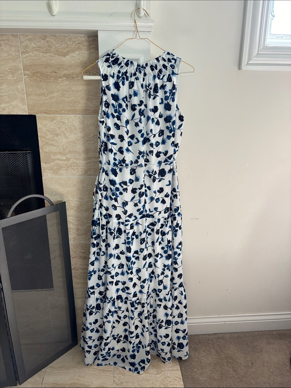 Elizabeth and James White Maxi Dress with Navy Floral Print - Picture 6 of 7